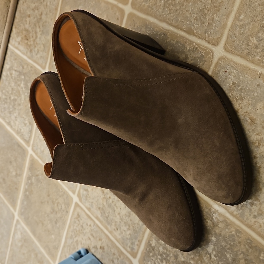 Aquatalia mules